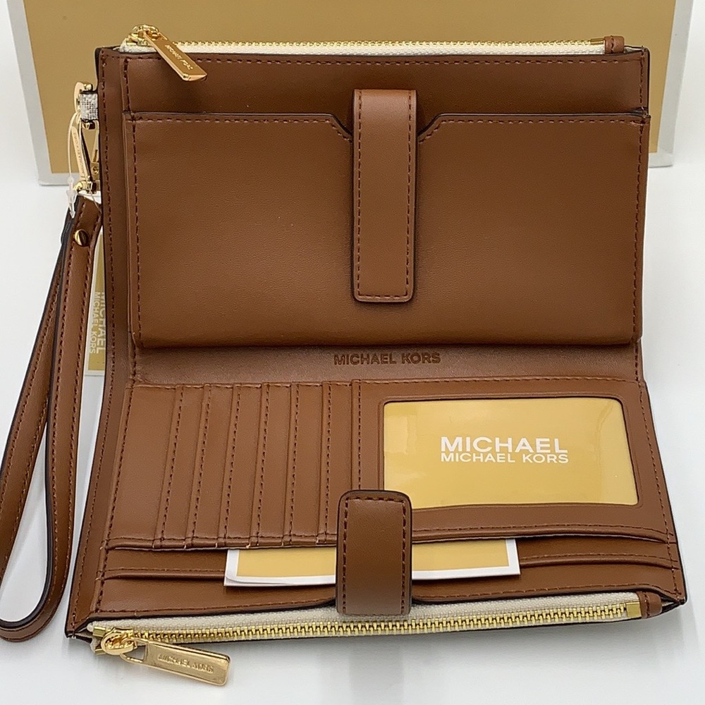 MICHAEL KORS LARGE DOUBLE ZIP WALLET WRISTLET 
COLOR: Vanilla LUGGAGE SI… - Picture 7 of 14